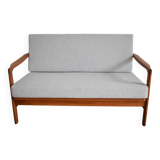 Canapé scandinave deux places, gris clair