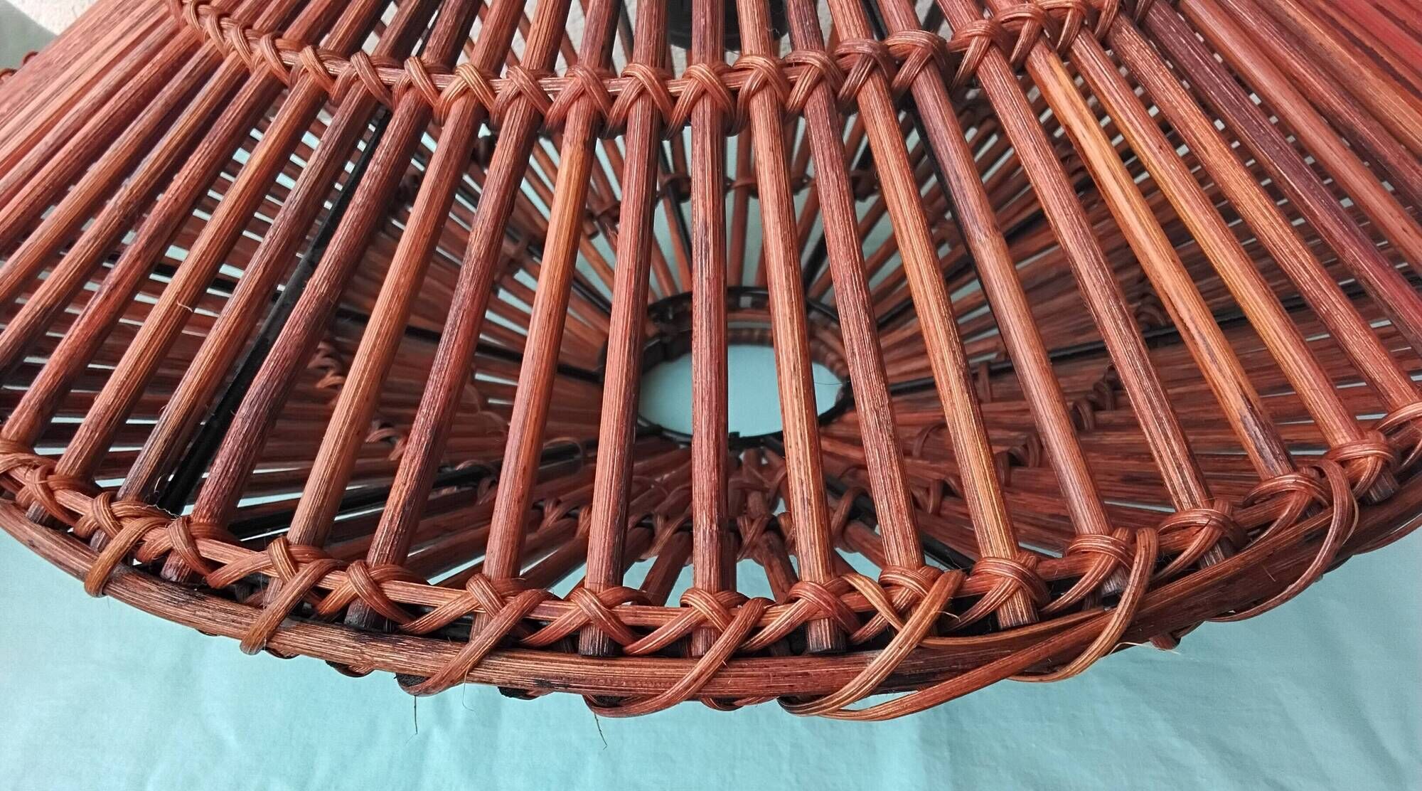 Rattan suspension