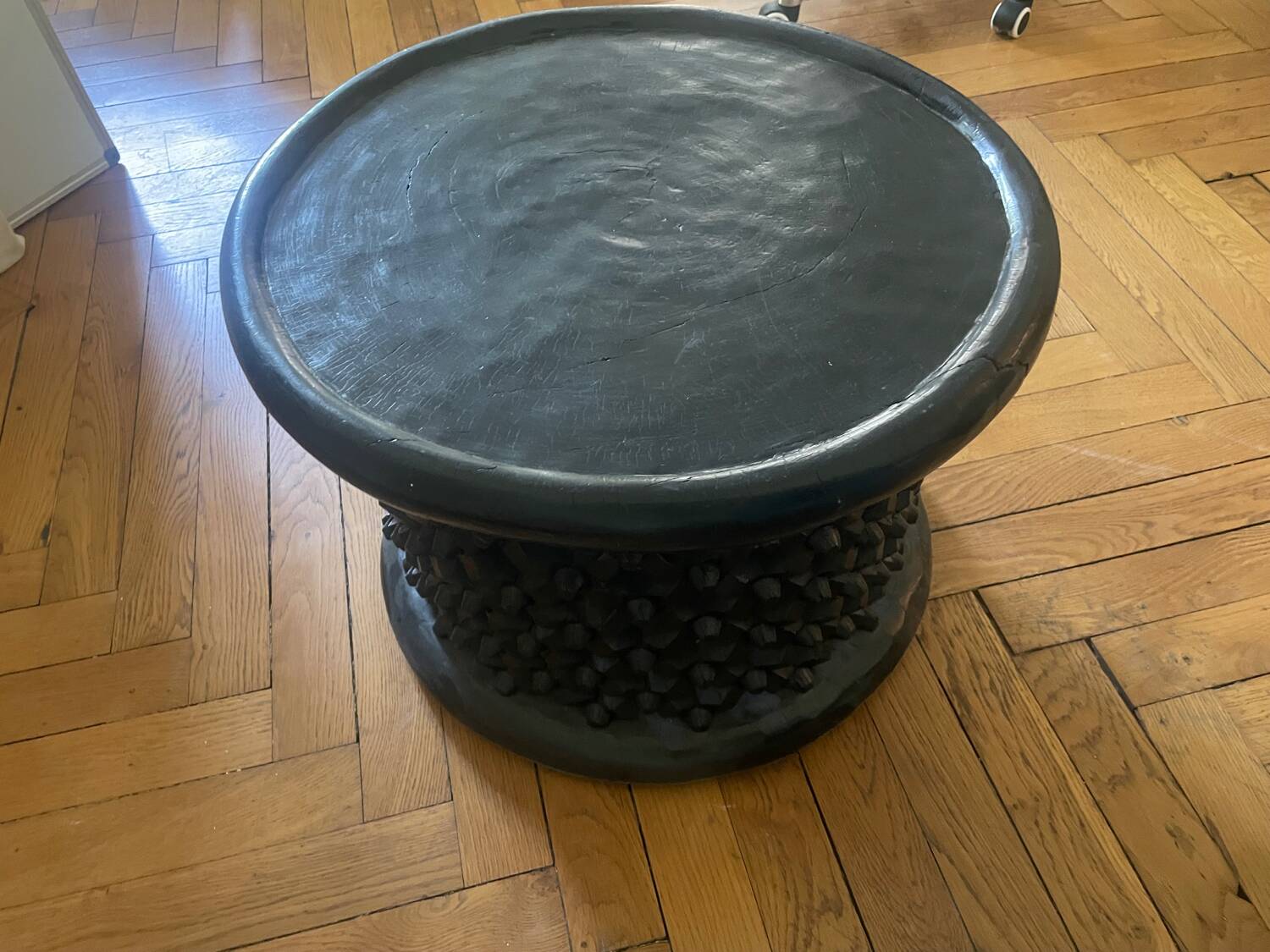 Table basse bamiléké