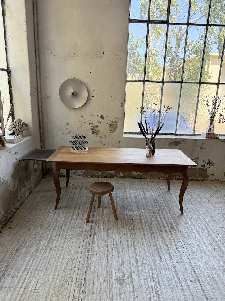 Table campagne provençale style Louis XV merisier