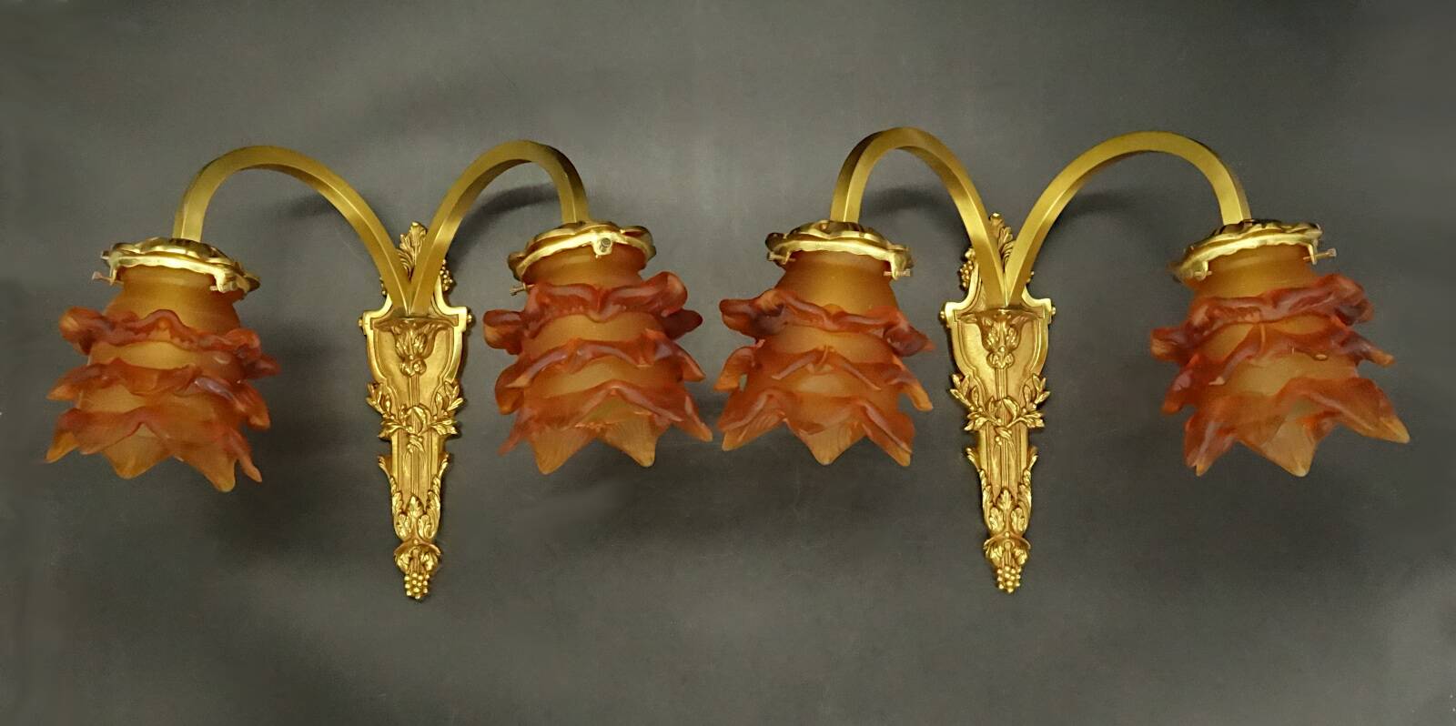 Pair of Louis XVI style wall lights from Lucien GAU, Paris - gilt bronze