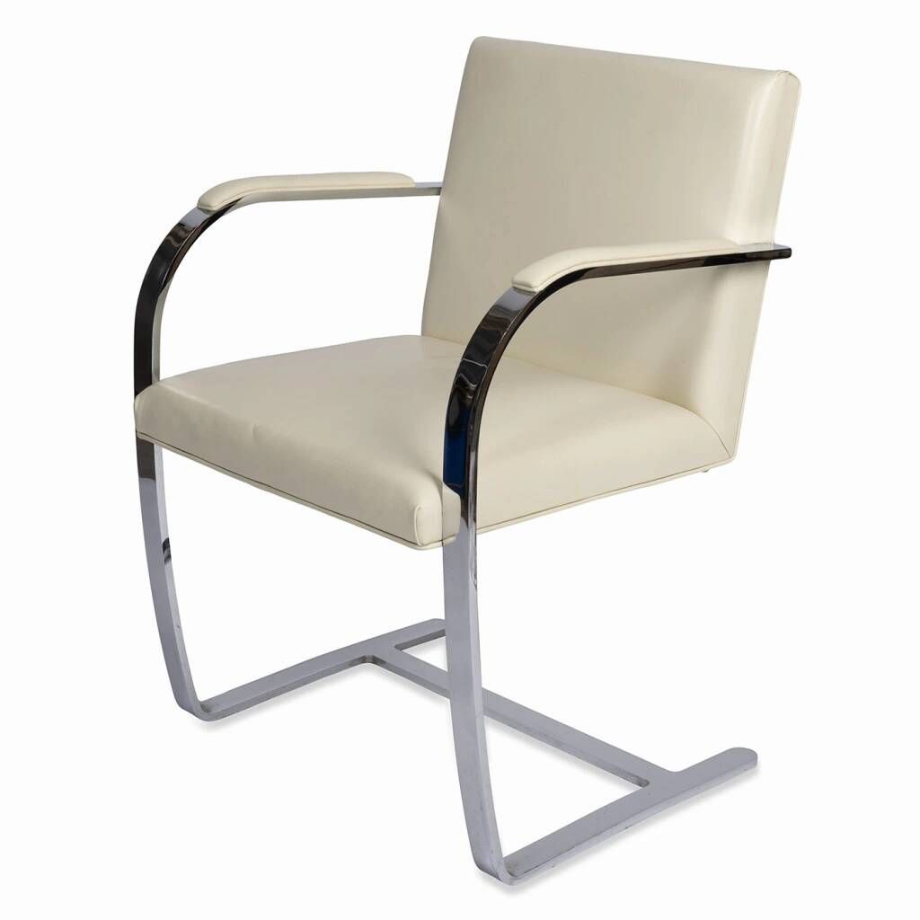 Brno Flat chair by Ludwig Mies van der Rohe and Lilly Reich and produced in the 1990s by Knoll