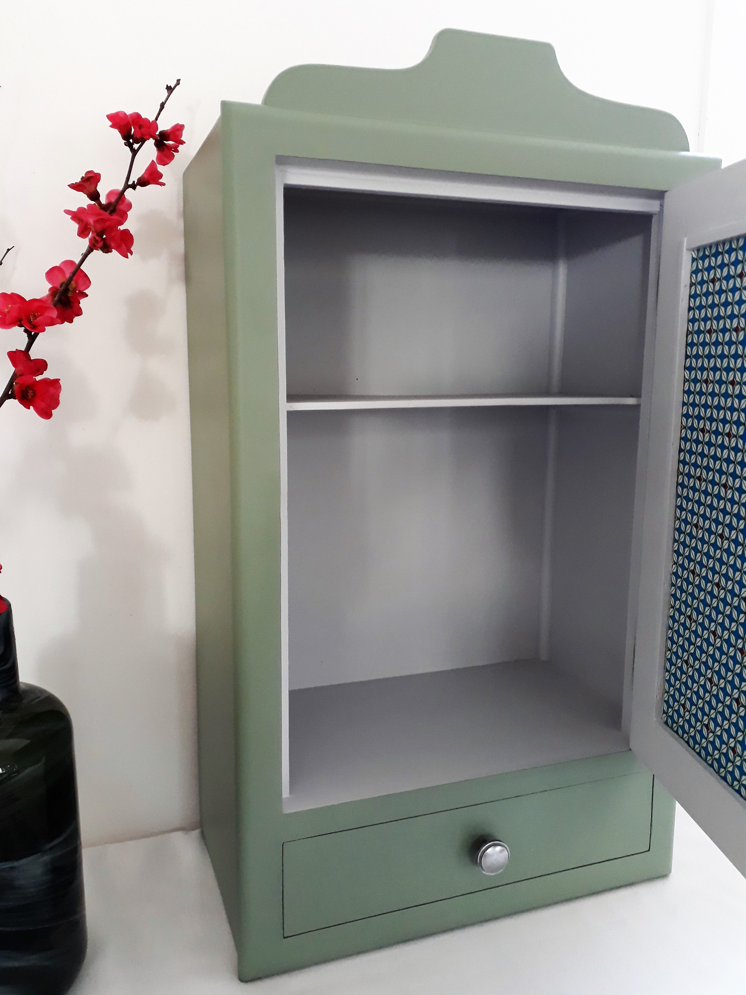 Medicine cabinet wall vintage 50's revisited Green
