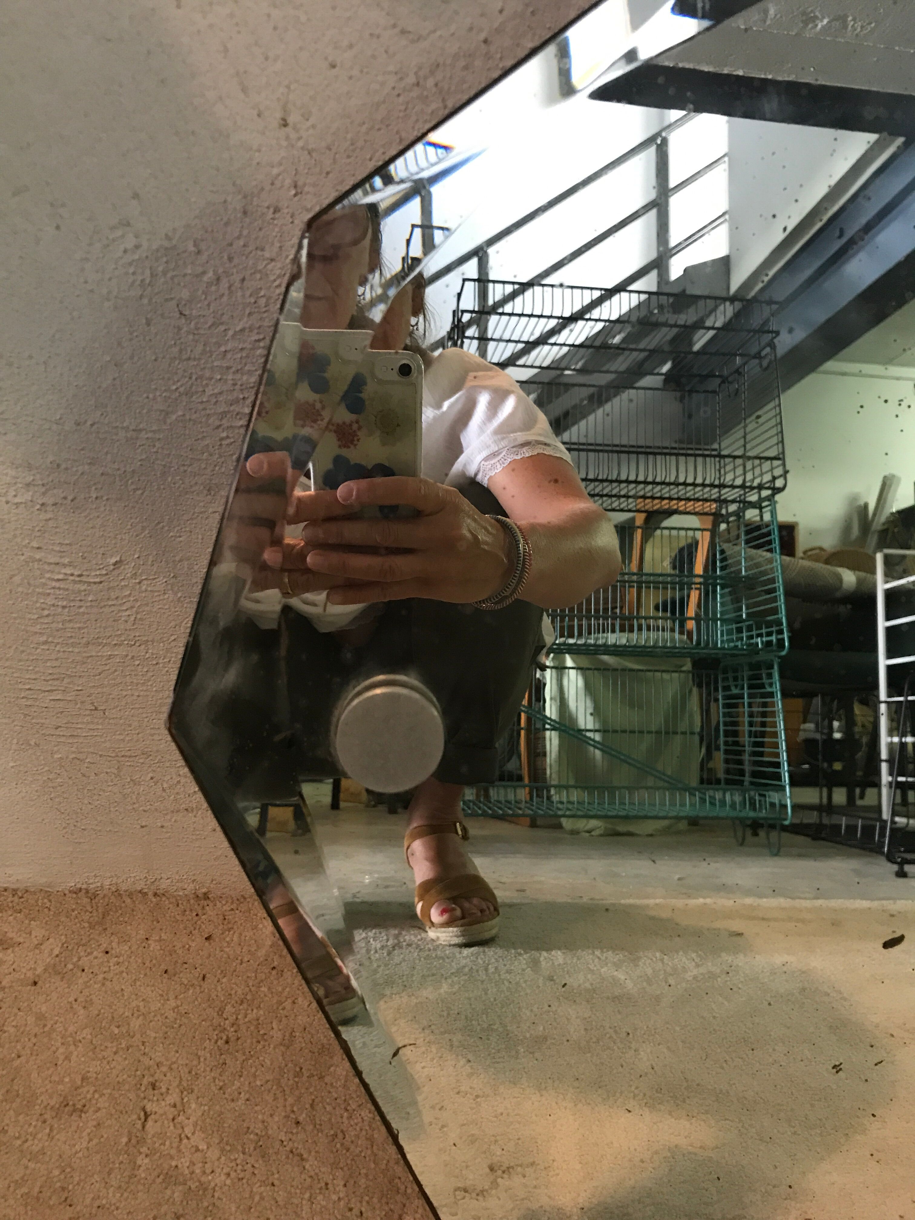 Bevelled octagonal mirror - 81 x 54