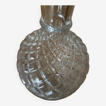 Carafe ou soliflore en verre taillé