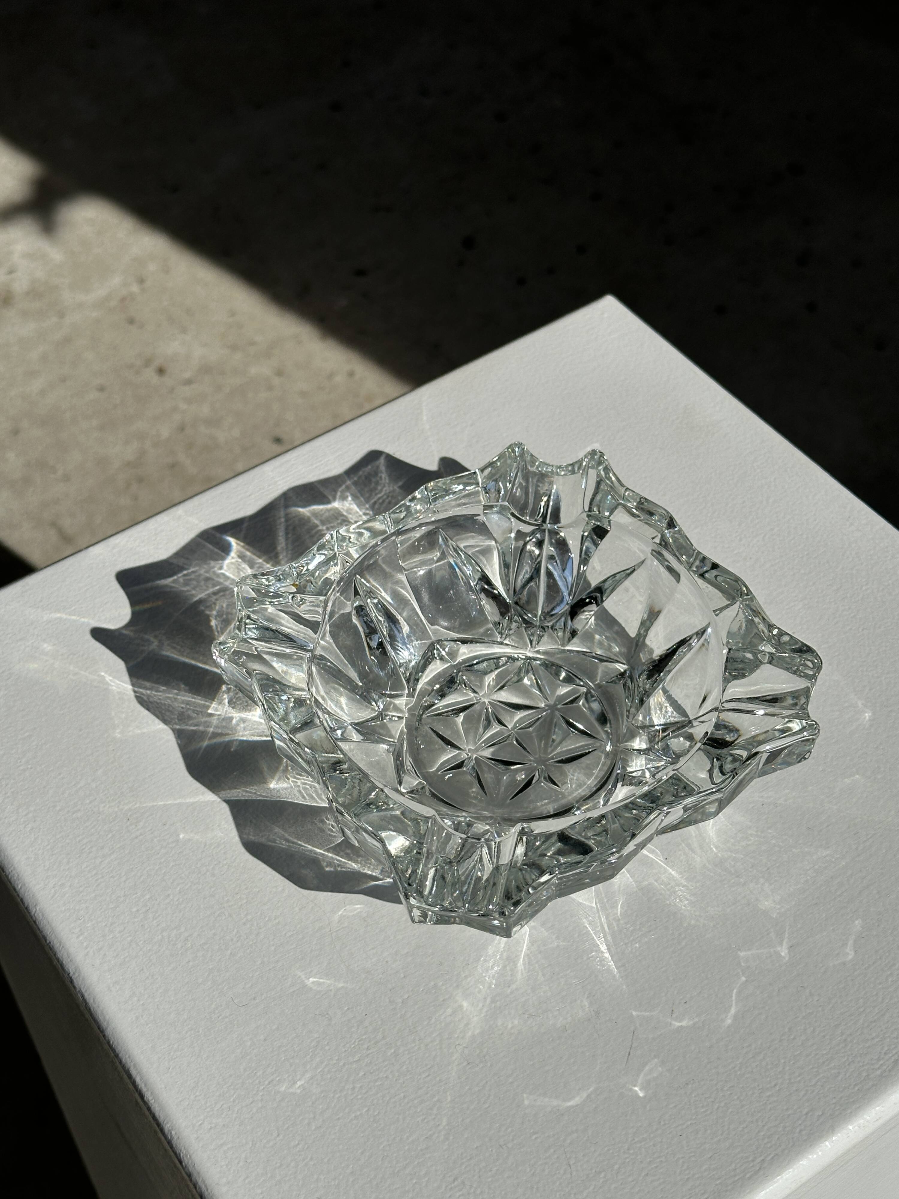 Large square ashtray large diamond tips