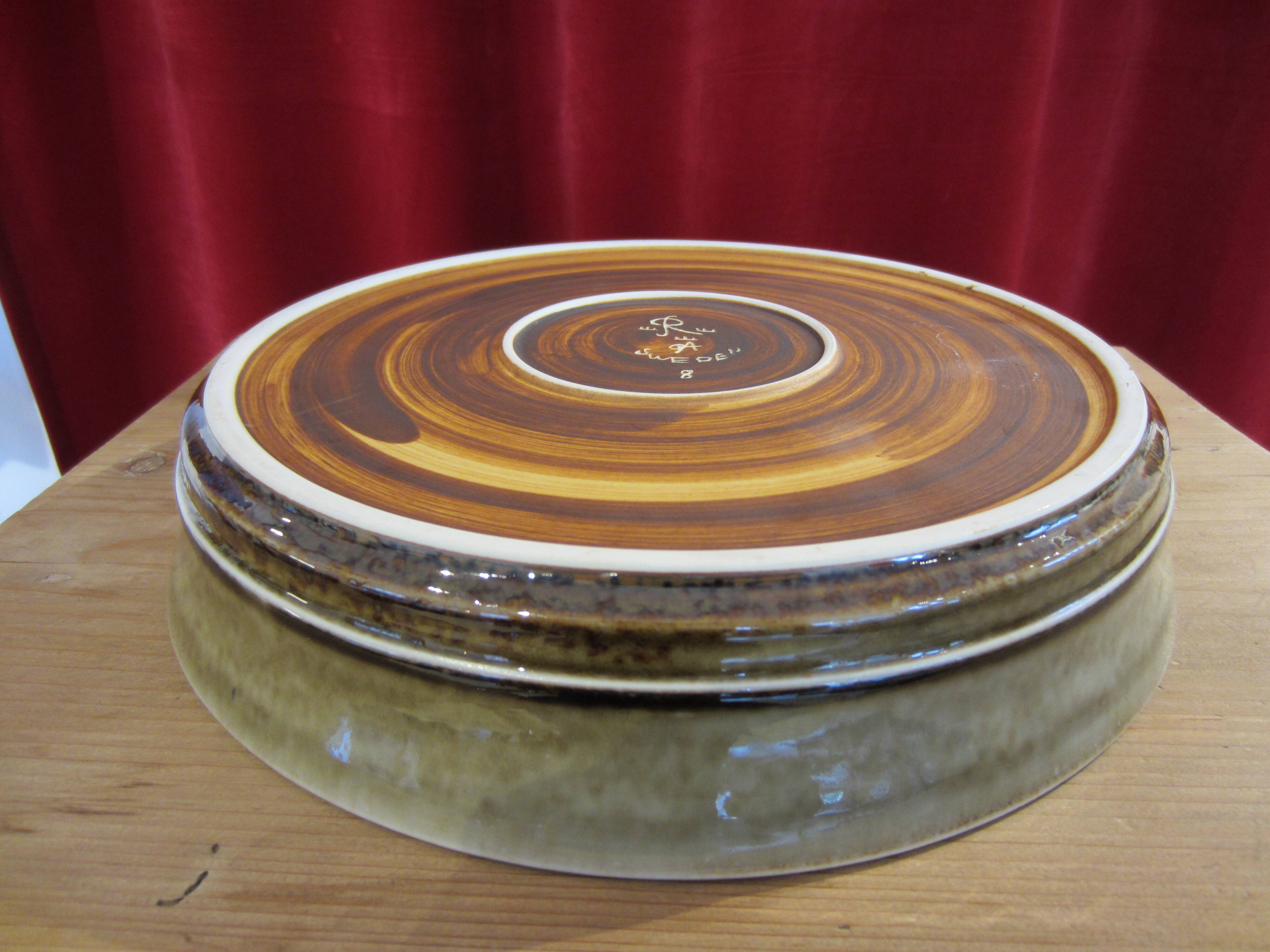 Scandinavian ceramic dish Bamboo by Olle Alberius for Rörstrand Sweden