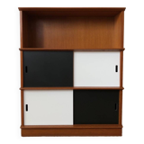 Shelf / display case