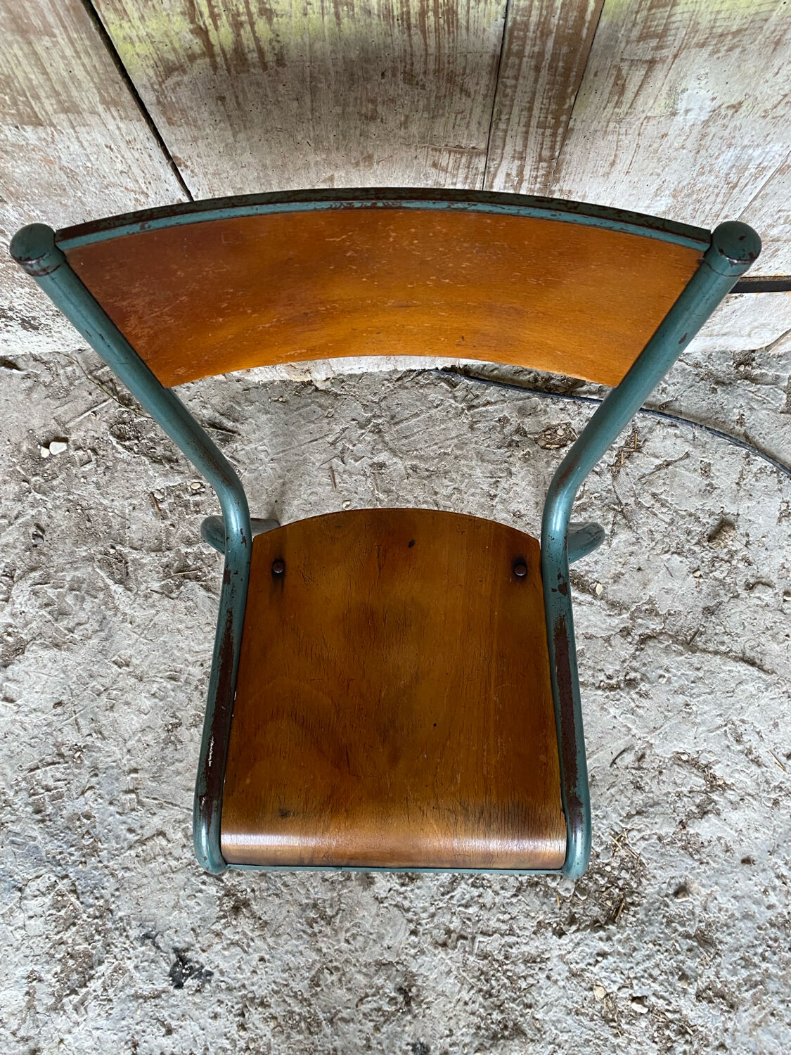 Vintage chair mullca model 510 green metal + wooden seat and back in burgundy