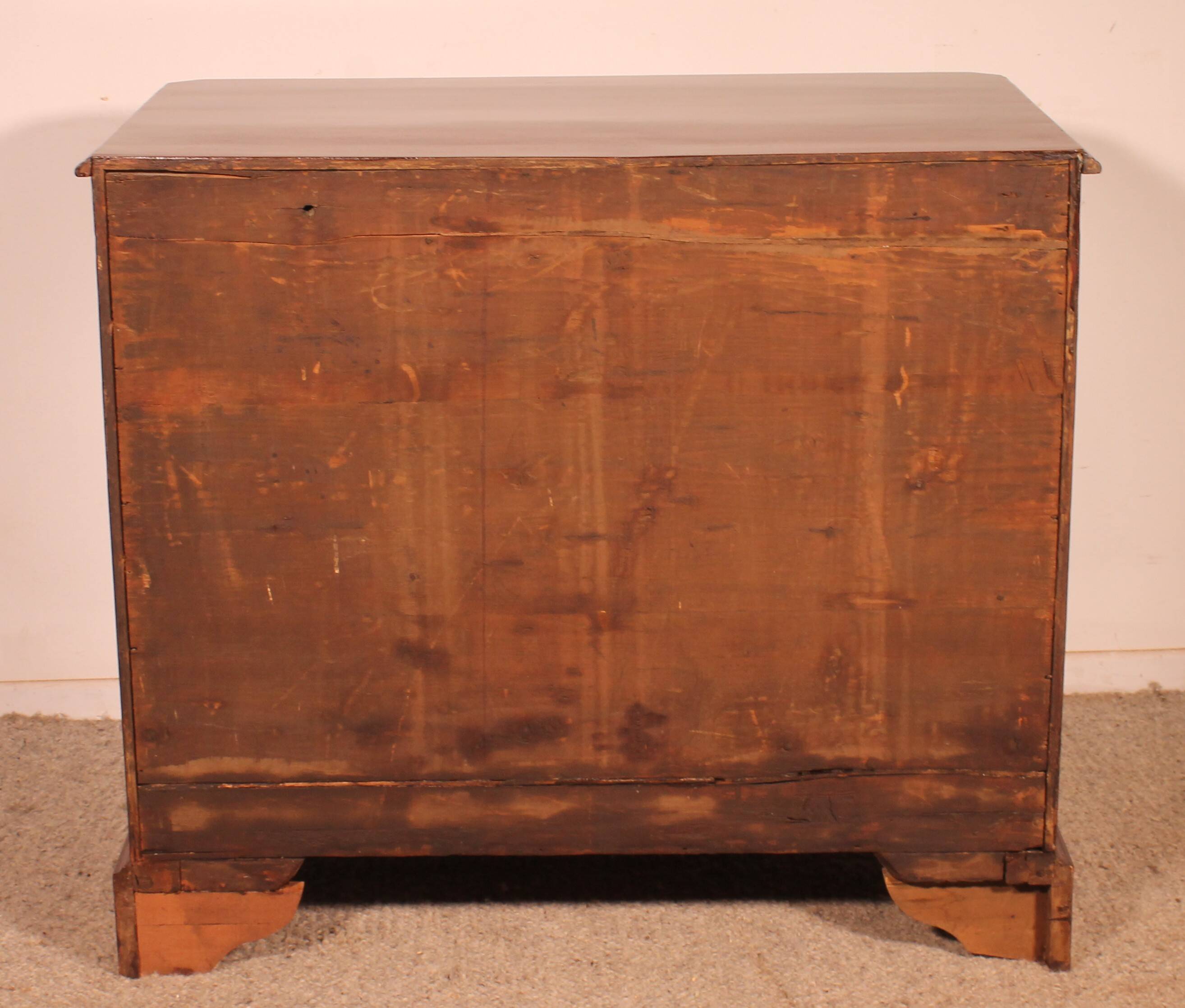 Commode d'époque George III En Acajou avec tirette - 18° Siècle