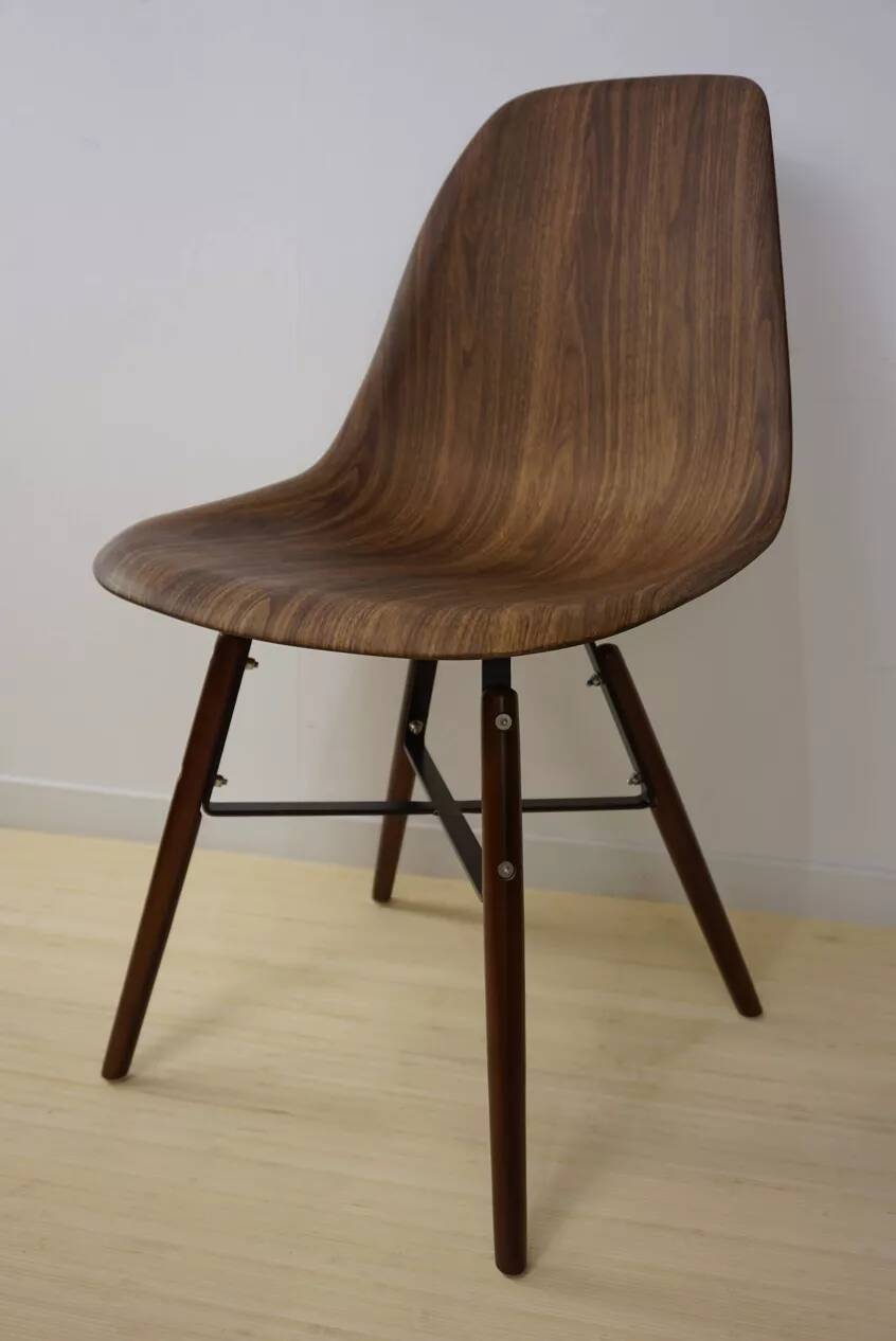 4 chairs in abs, wood and metal