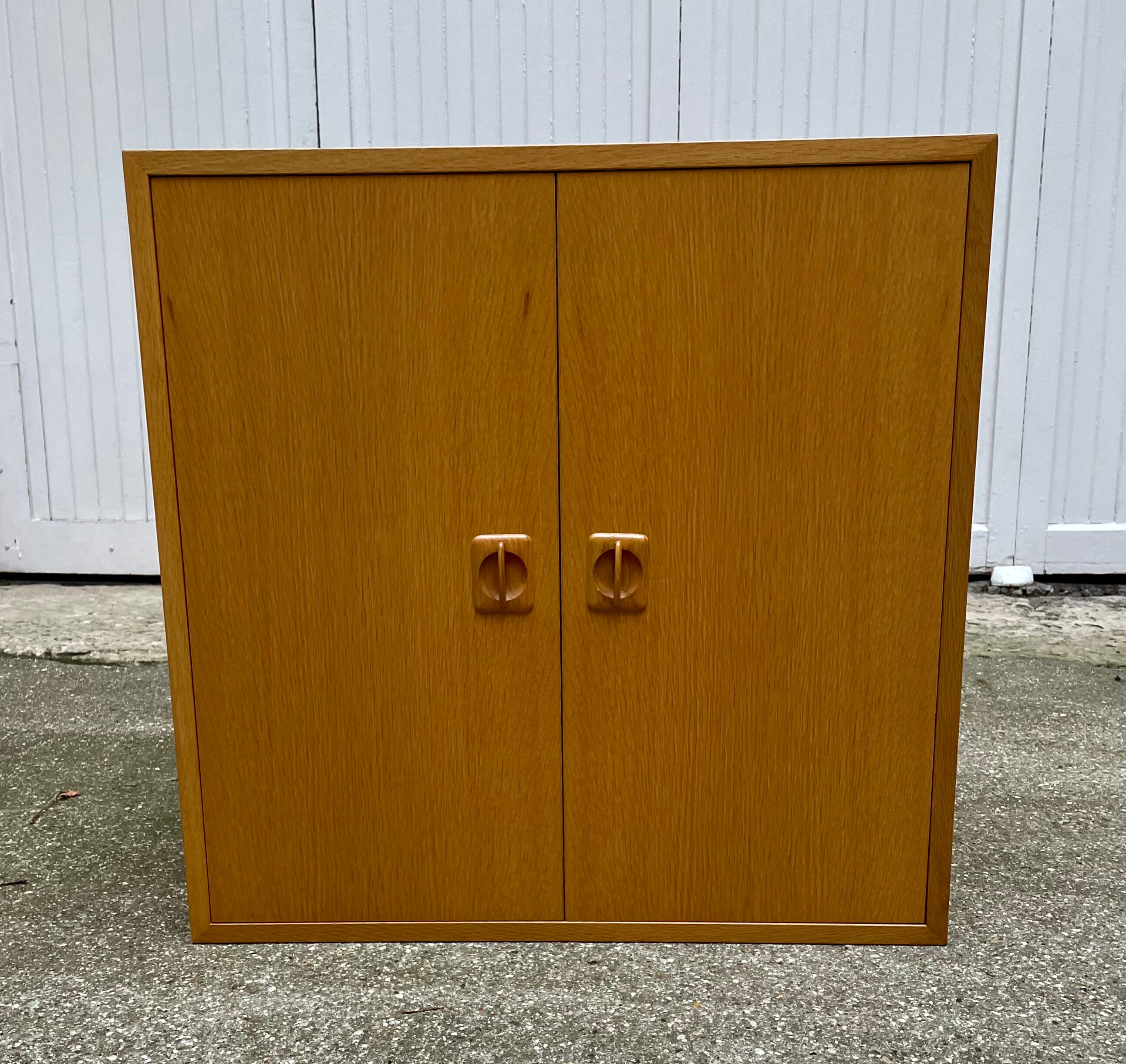 Double hinged door wardrobe