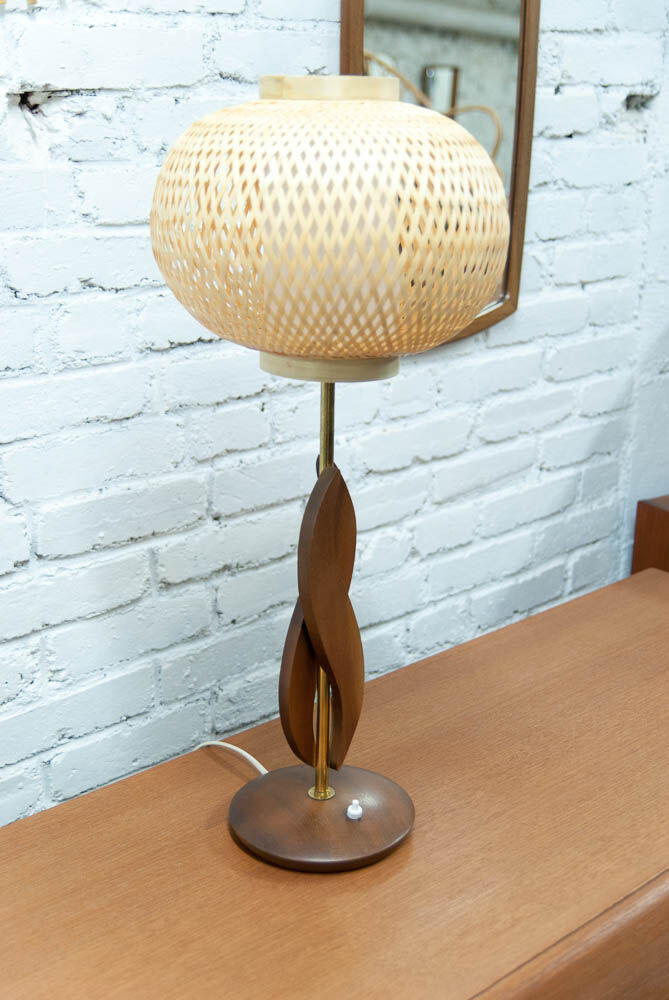 Teak brass and rattan table lamp