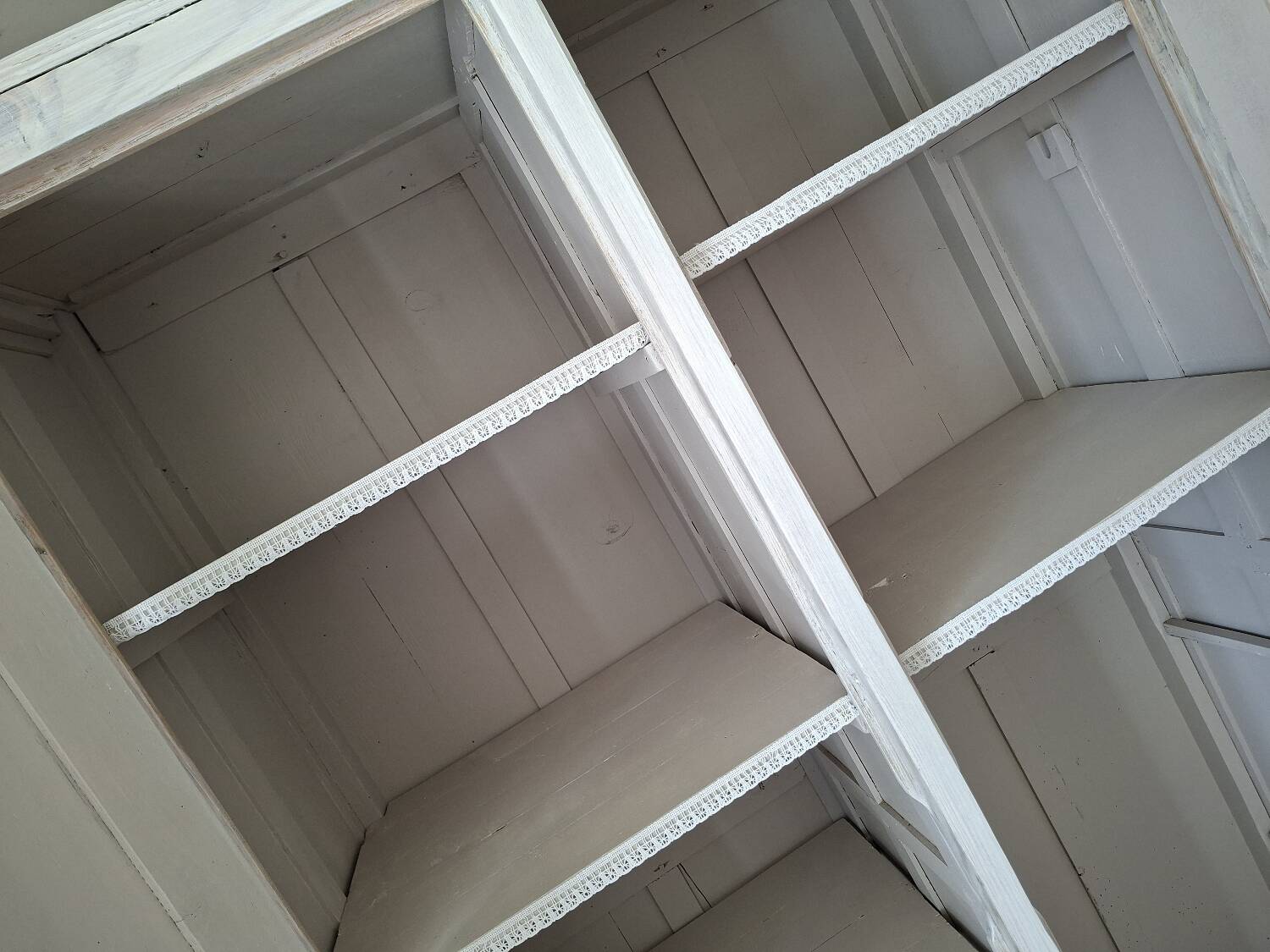 1950s Parisian wardrobe