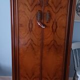 Vintage style wardrobe
