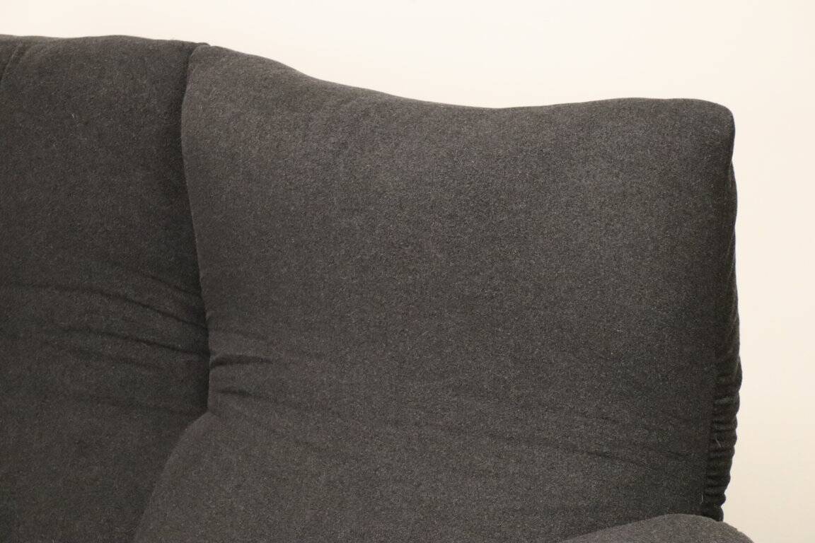 “Maralunga” sofa by Vico Magistretti for Cassina in tweed