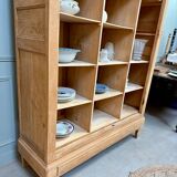 Grand meuble à casiers en chêne (rénové)