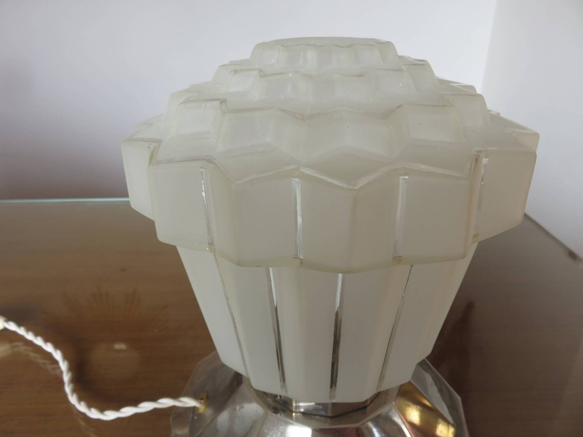 Art deco "skyscraper" lamp in nickel-plated brass and glass 1920s 30s