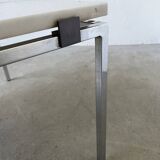 Table basse carrée n 807 par Alain Richard