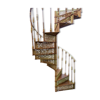 Escalier colimaçon en fonte XXème