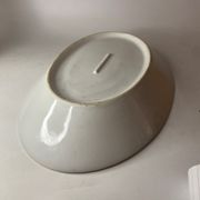 Plat blanc en porcelaine