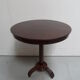 Table ronde de table à vin en acajou antique