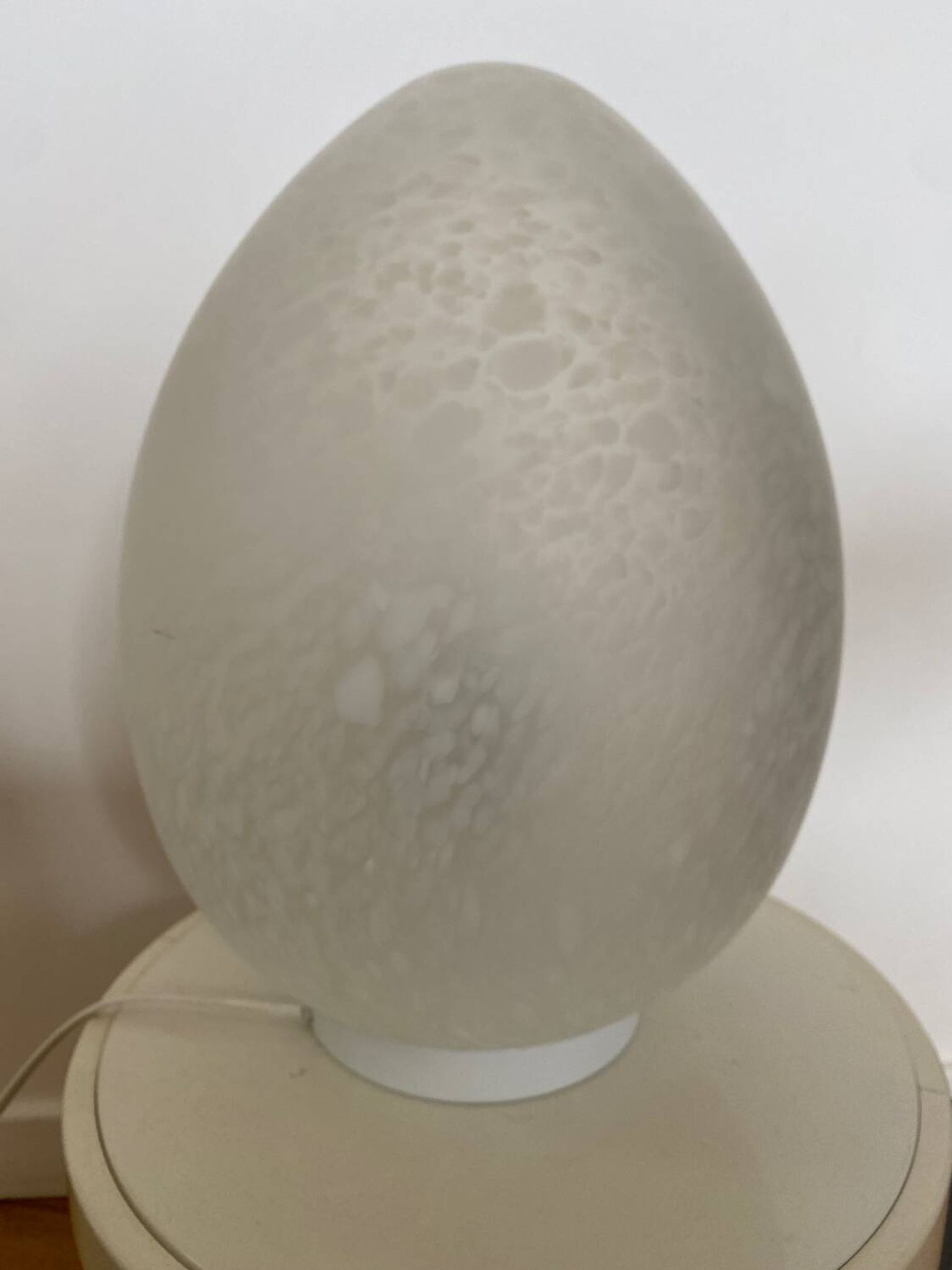 Lampe opaline oeuf era Ben Swildens