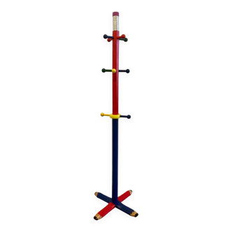 “Pencil” coat rack