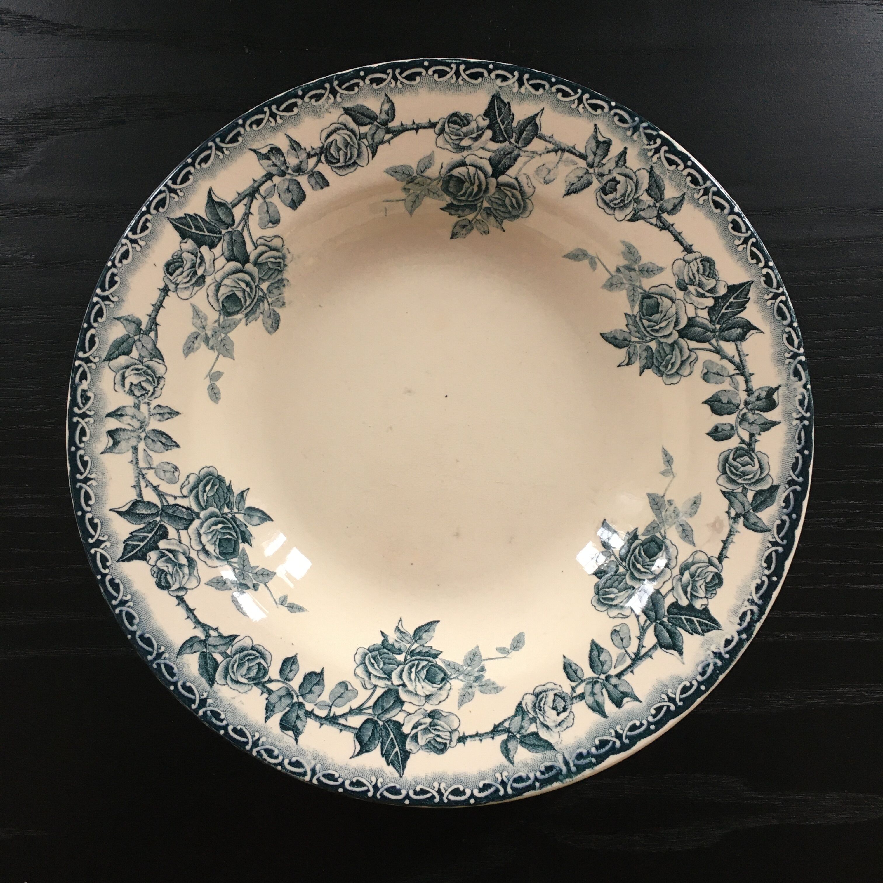 Plat creux Terre de Fer