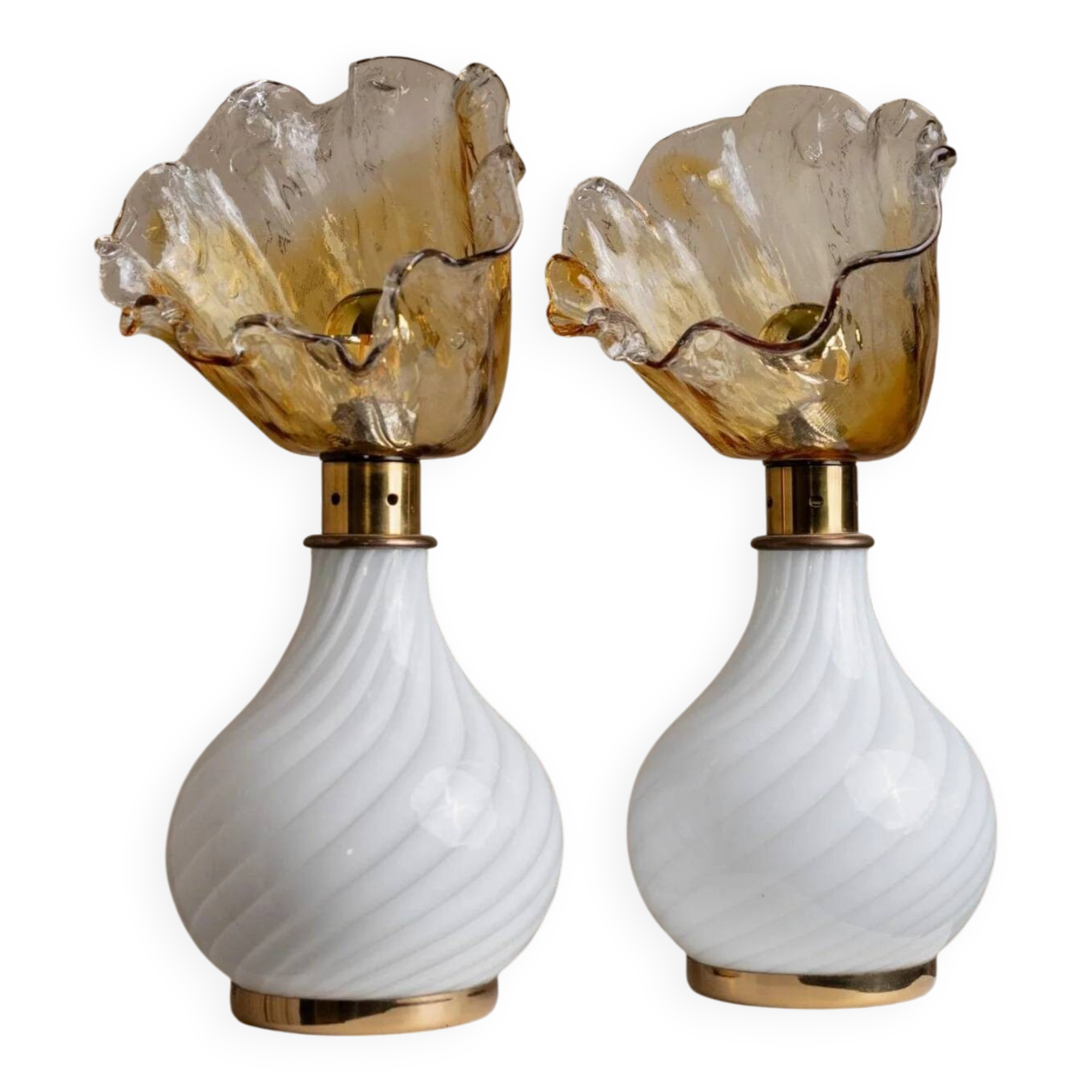 Orange Murano Glass Table Lamps Pair with Flower-Shaped Shades and Brass Details - 1970s Italy Bedside Lighting