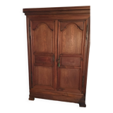 Molded oak cabinet from the end of the 18th century