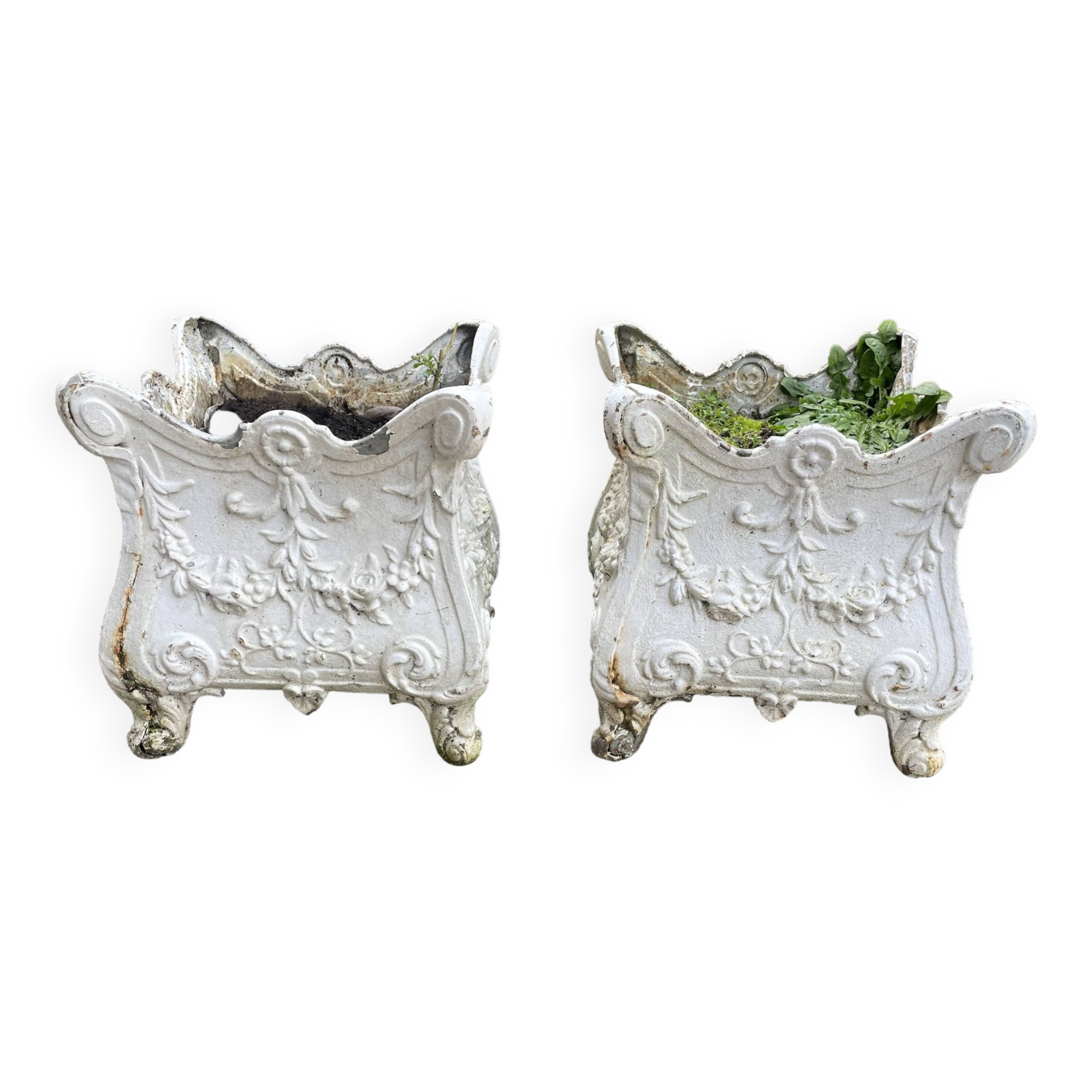 Pair of cast iron planters. Alfred Corneau Charleville around 1900