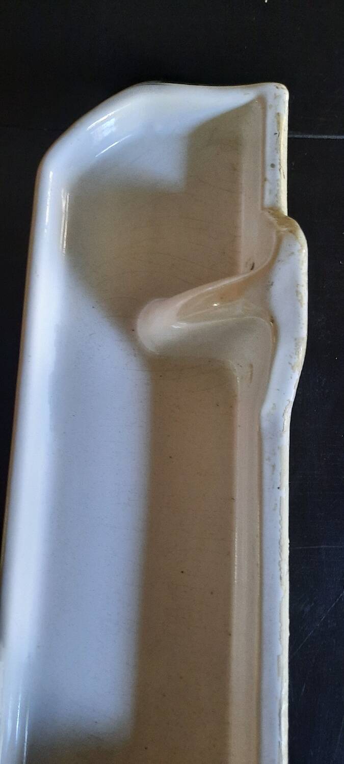 Porcelain bathroom shelf