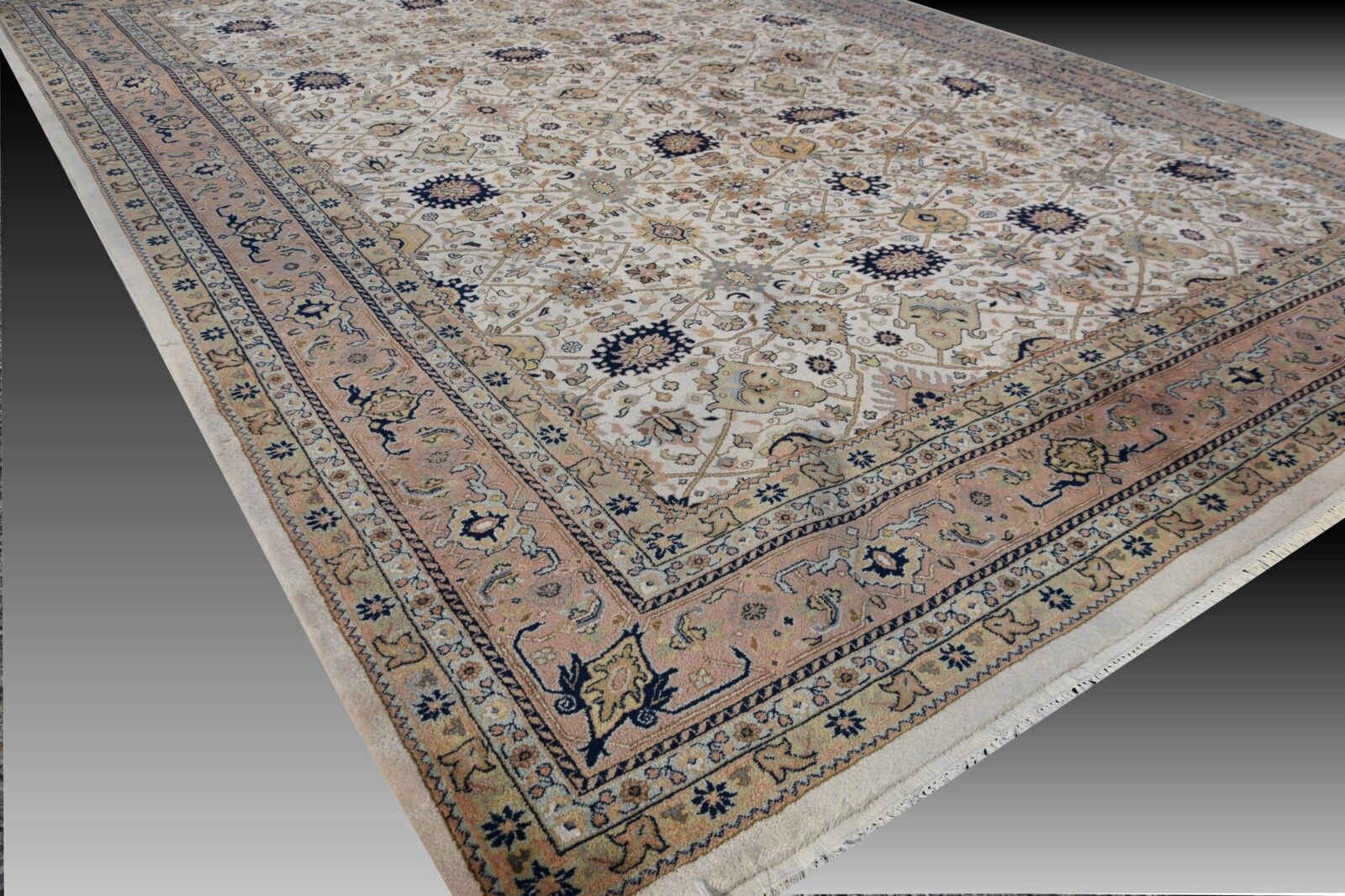 Oriental carpet Punjab: 2.50 x 3.50 metres - "Galerie Sardje"