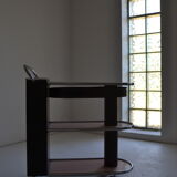 Service Bauhaus period metal and statified