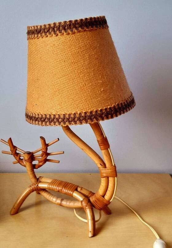 Lampe chat en rotin 1960