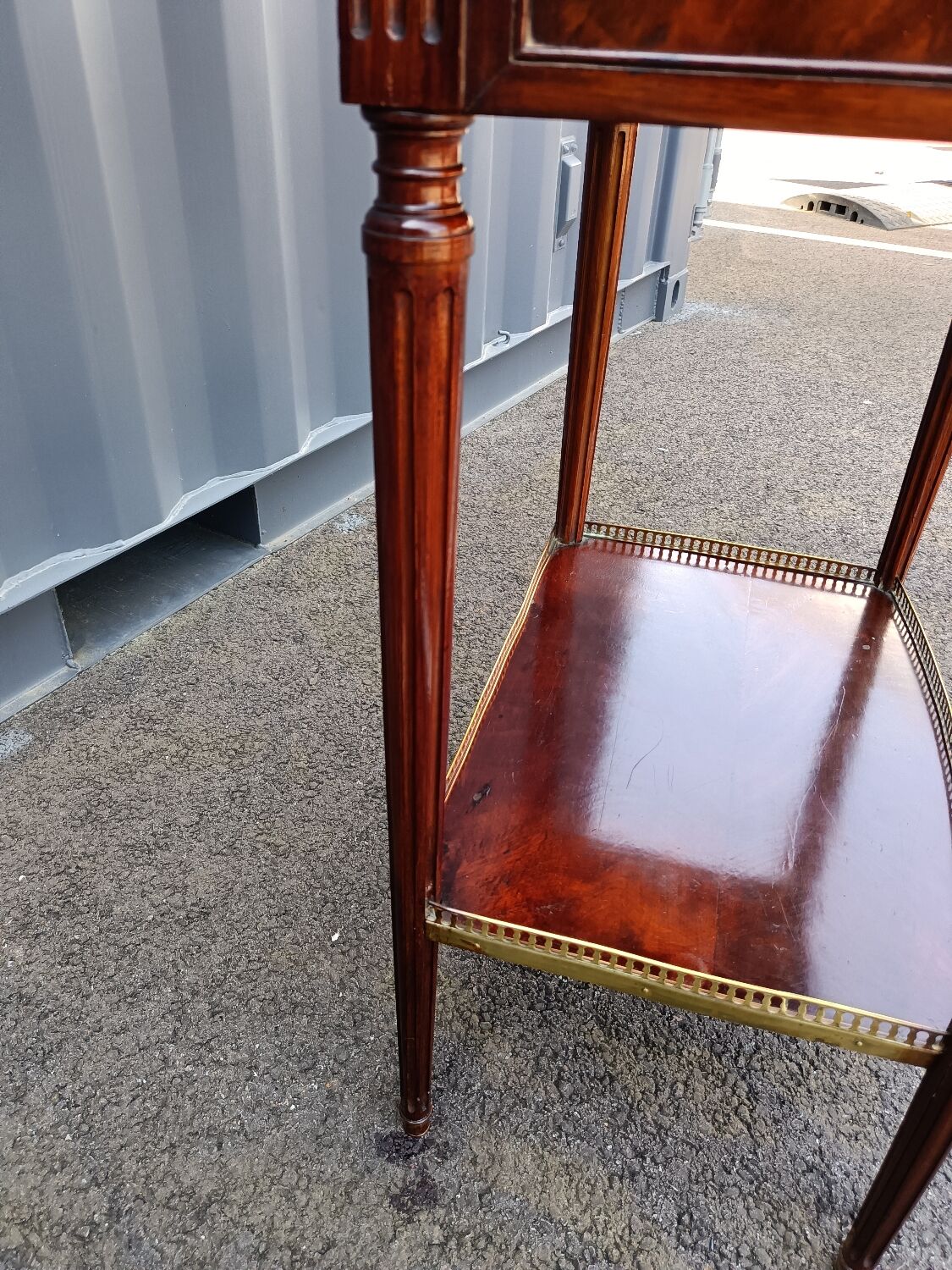Chest of drawers style Louis XVl old marble tray