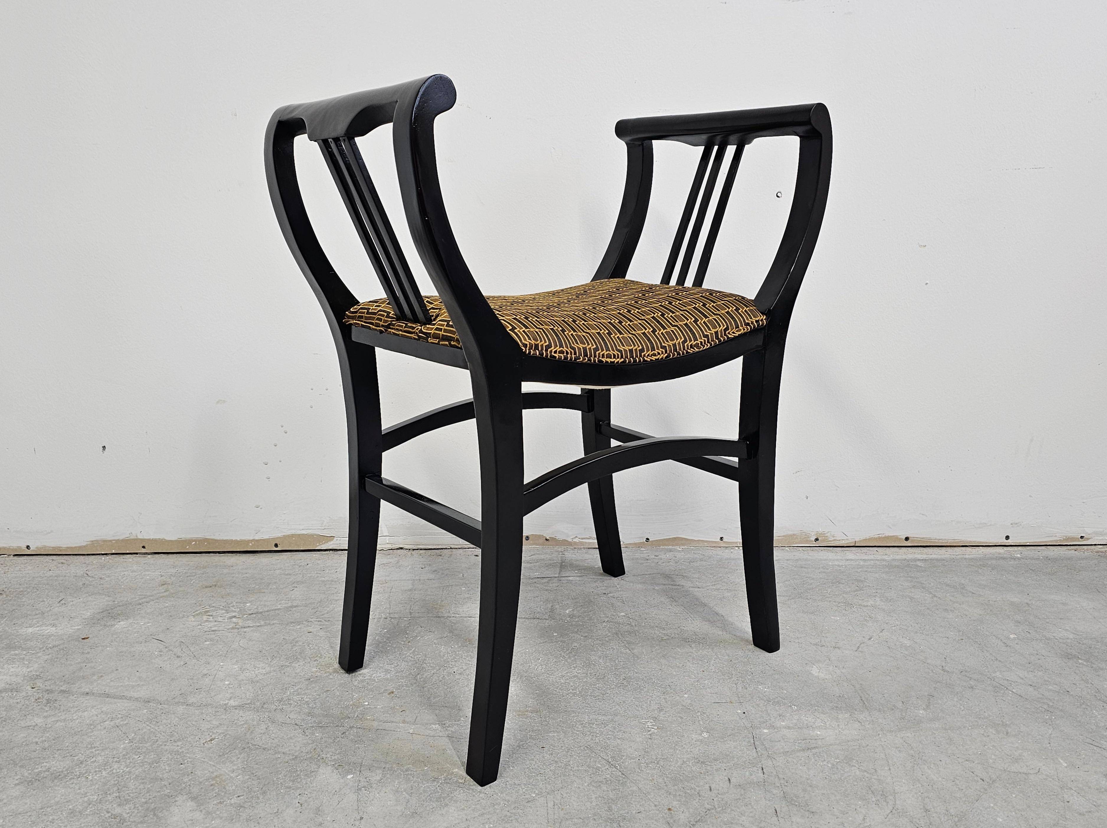 Pair of Gondola stools from the Secession movement in black lacquer, 1910s.