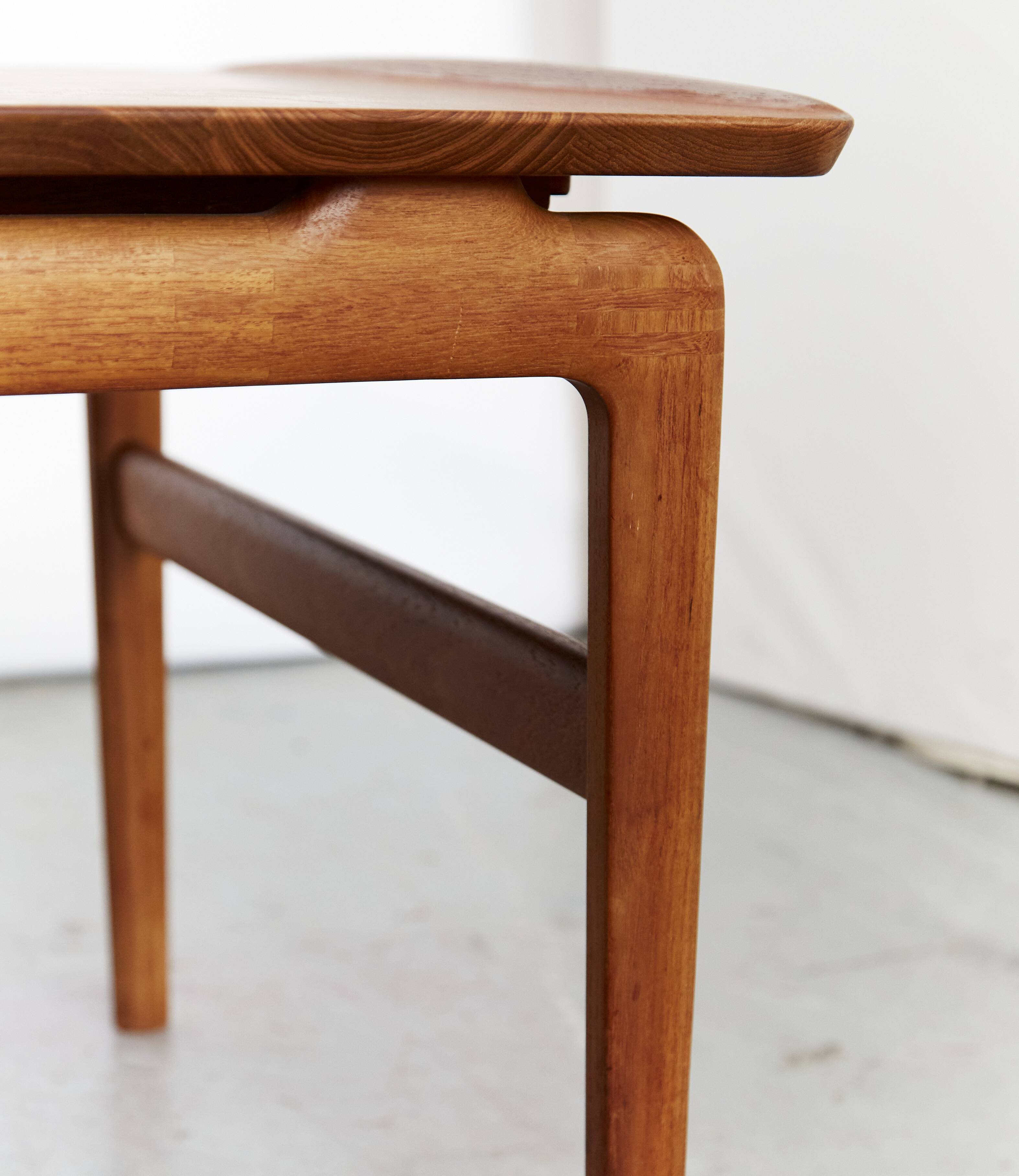 FD 640 Table by Peter Hvidt & Orla Mølgaard-Nielsen for France & Son,