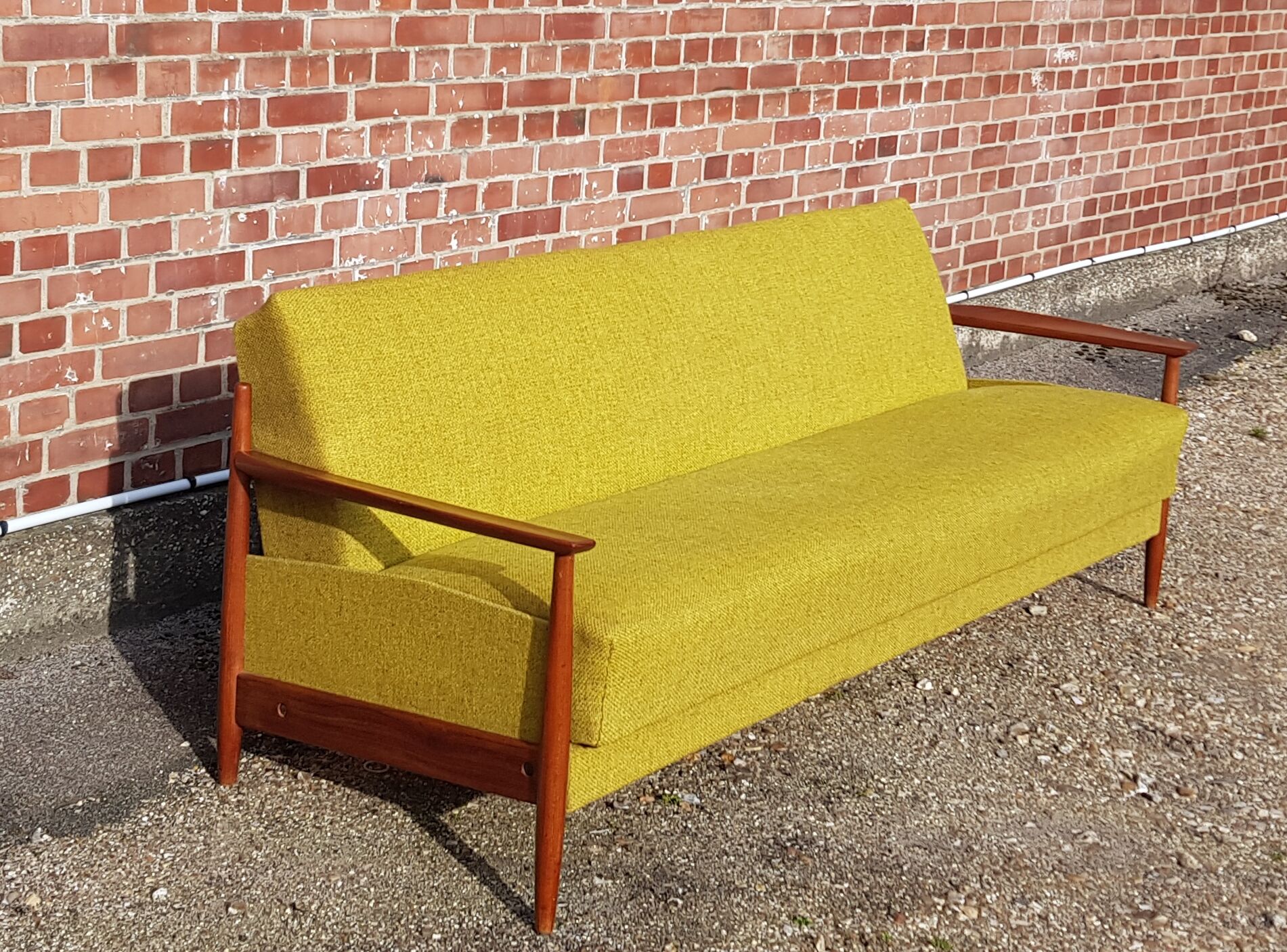 Canapé daybed scandinave