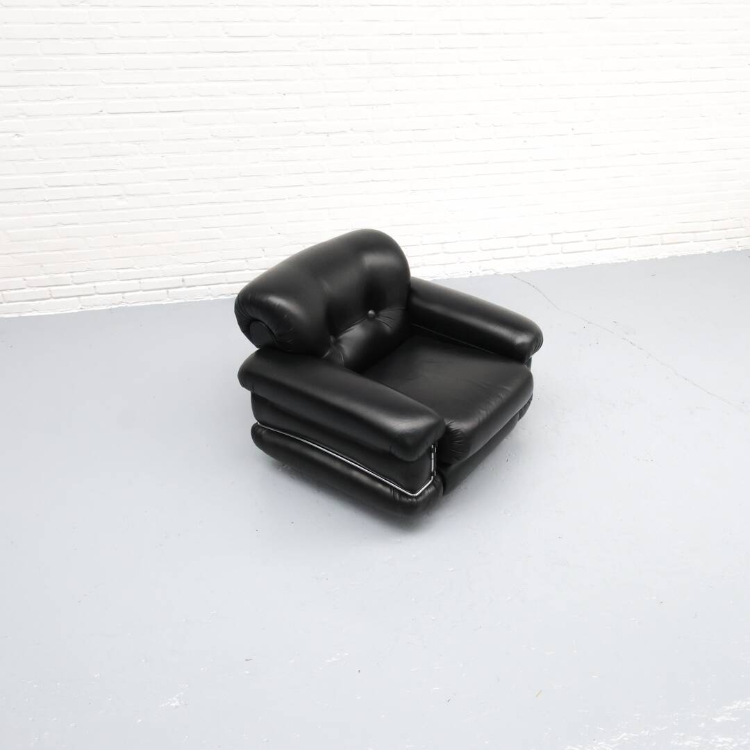 Fauteuil Pompon italien par Ceriotti 1970