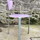 Serie de 8 chaises design en plexiglas parme