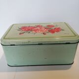 Iron box