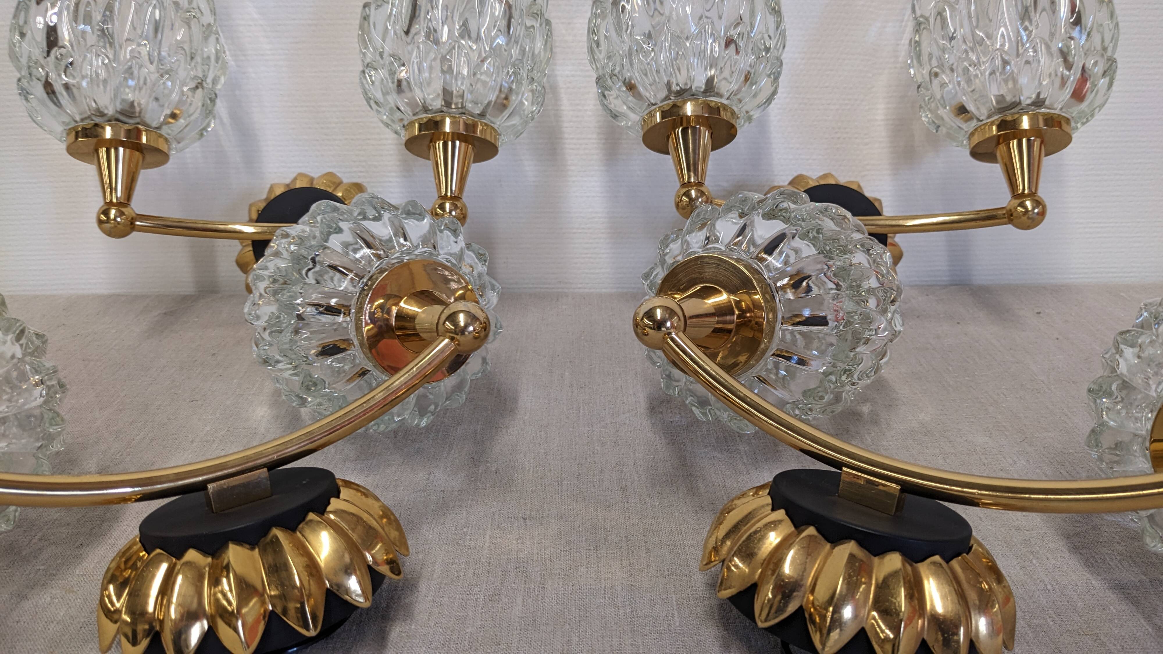 Set of 4 double Art Deco wall lights in Murano glass, France circa 1930.