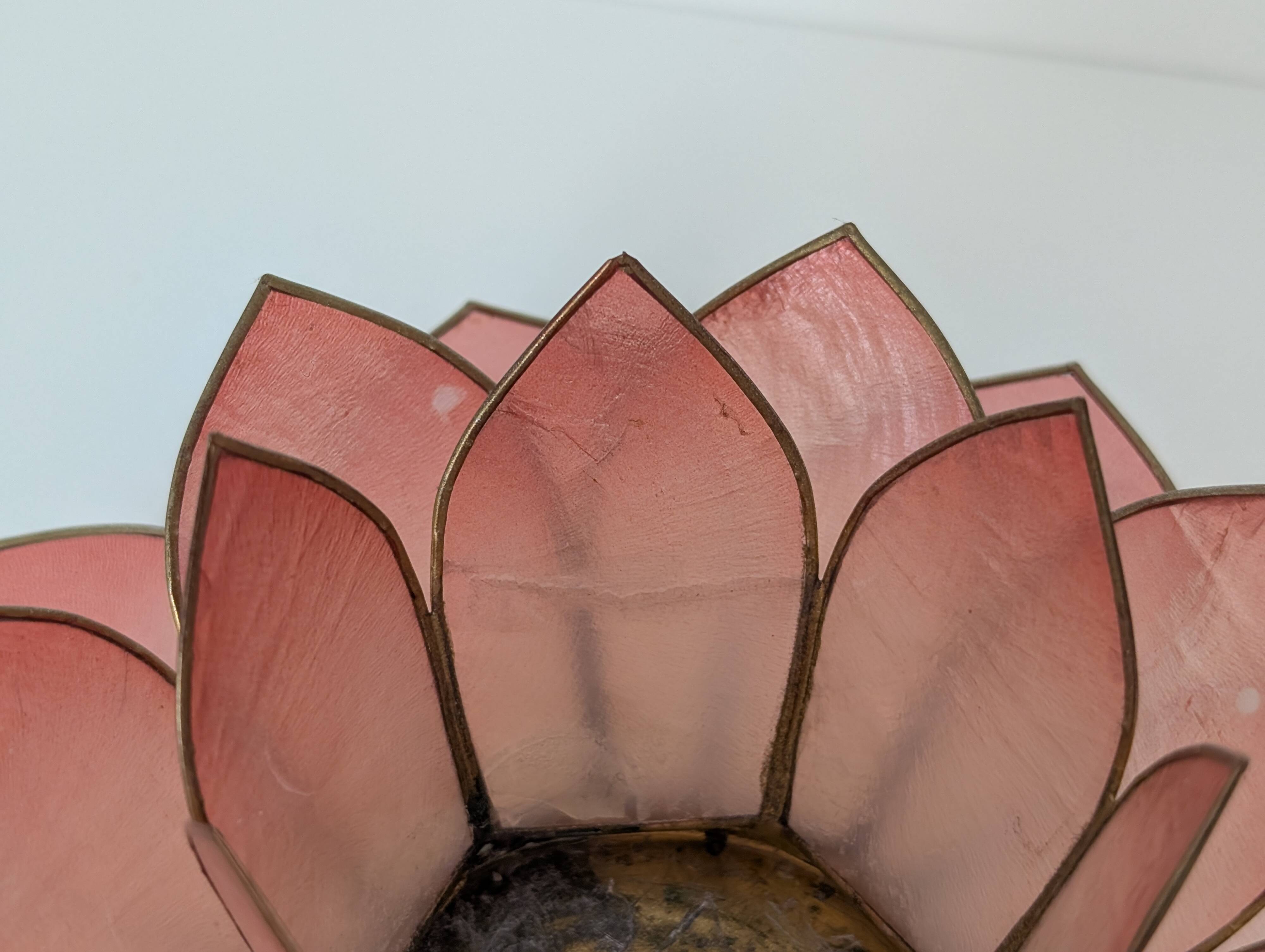 Mother-of-pearl flower candle holders