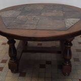 Round coffee table in oak and vintage stones