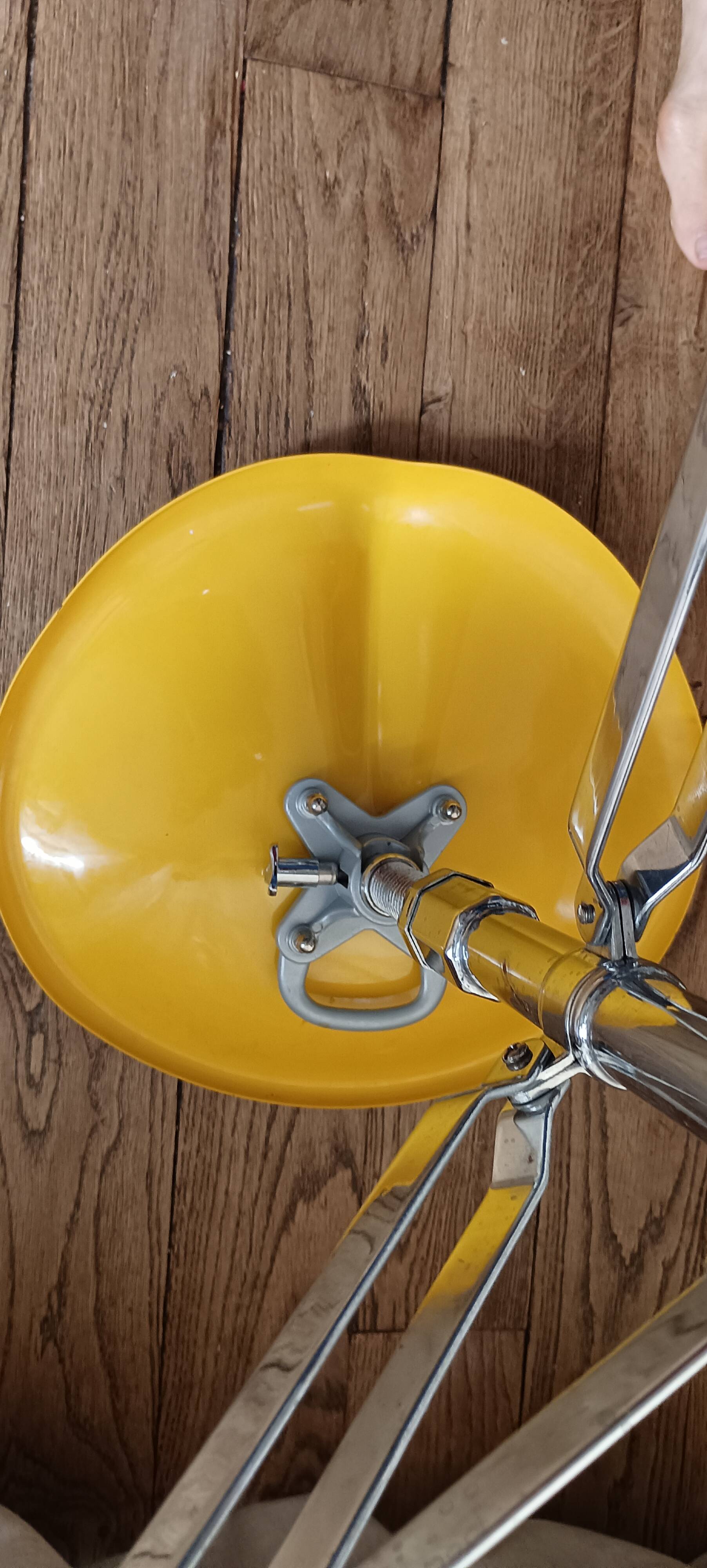 yasu sasamoto dulton tractor stool