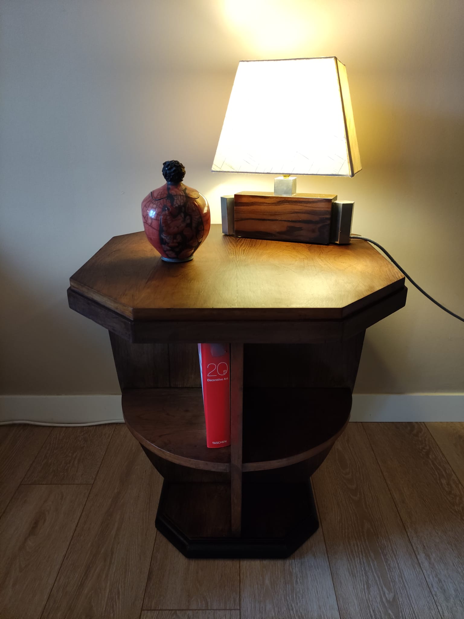 Pedestal table art deco period side table
