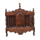 Provençal walnut pannier