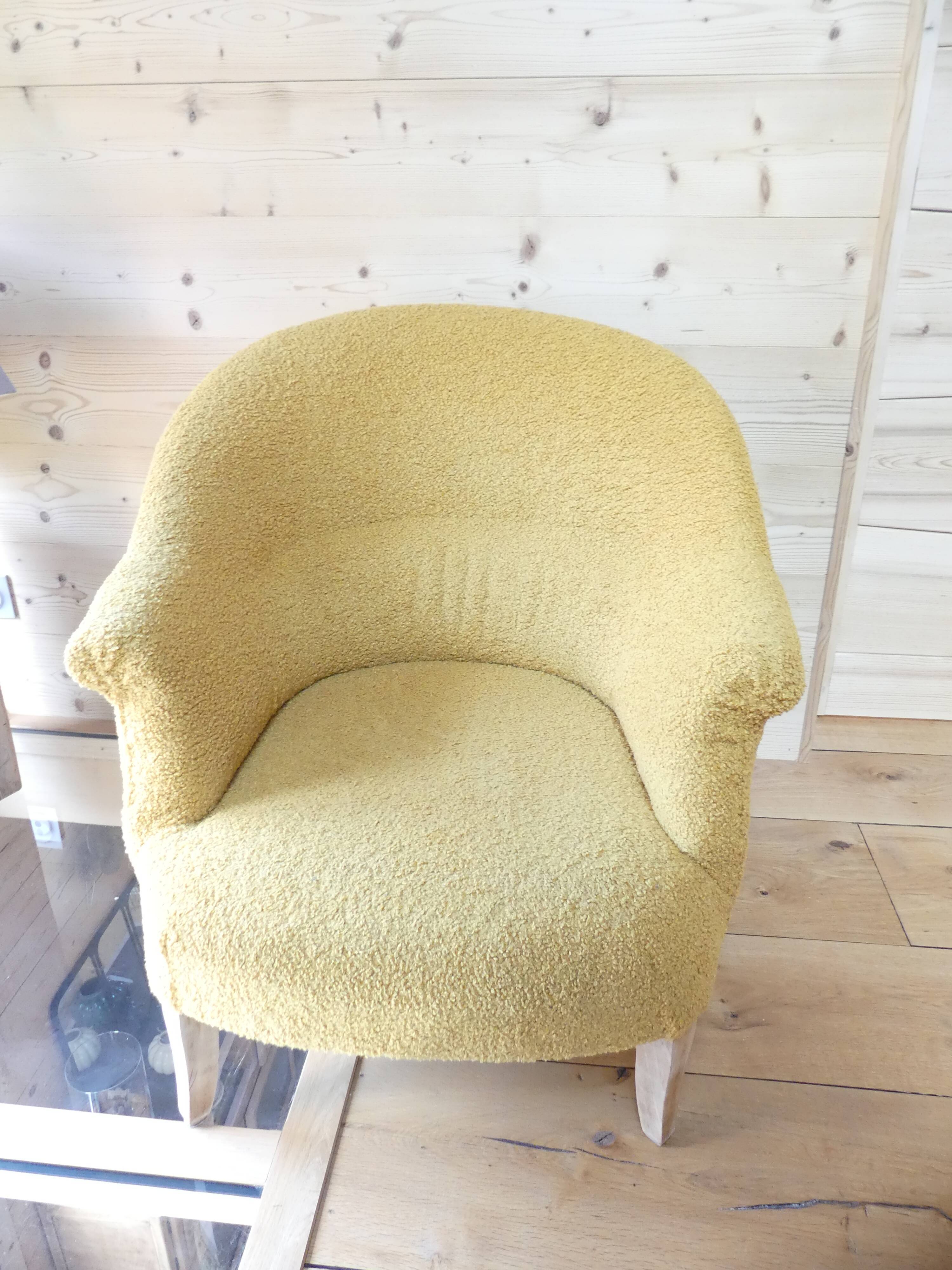 Toad chair